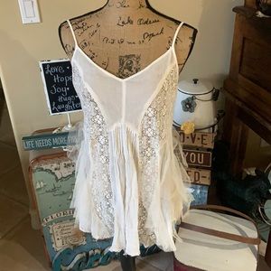 Intimately Free People top medium